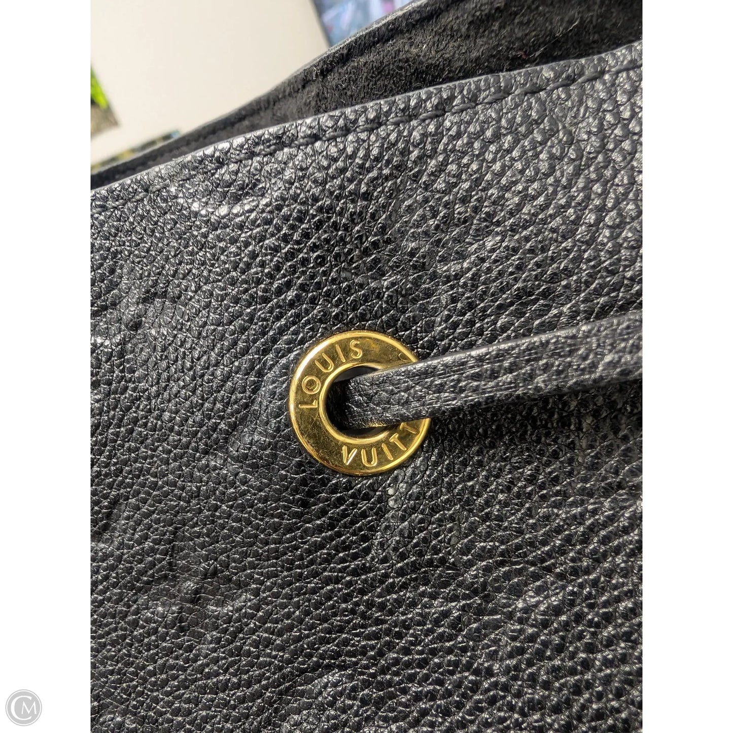 Crossbody Luxury Designer By Louis Vuitton, Size: Small