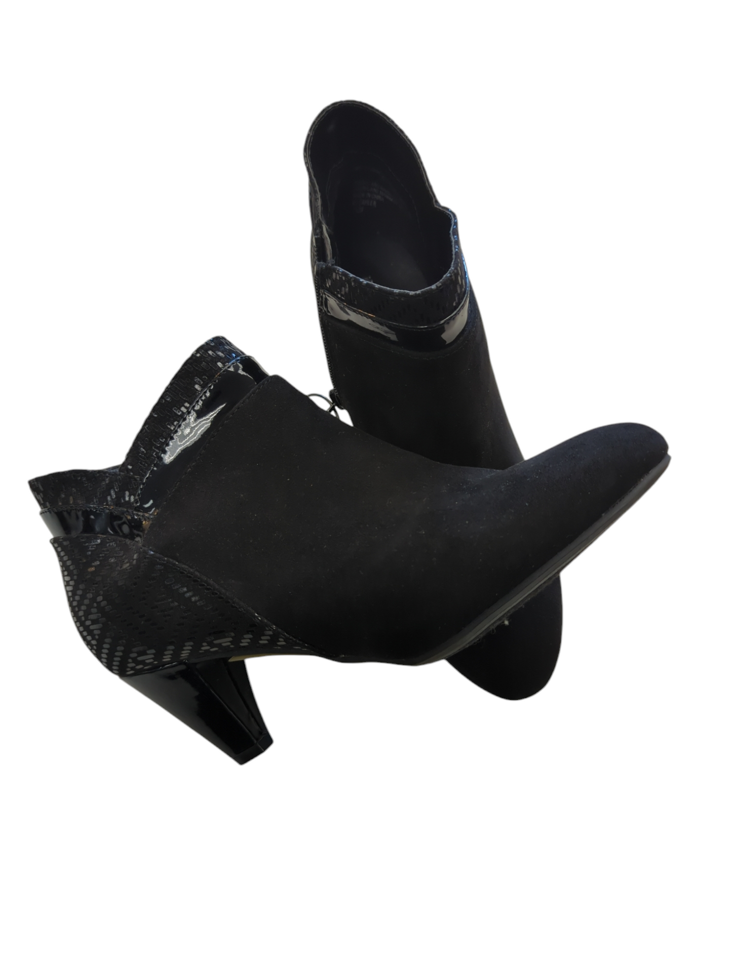 Boots Ankle Flats By Karen Scott Size: 7.5