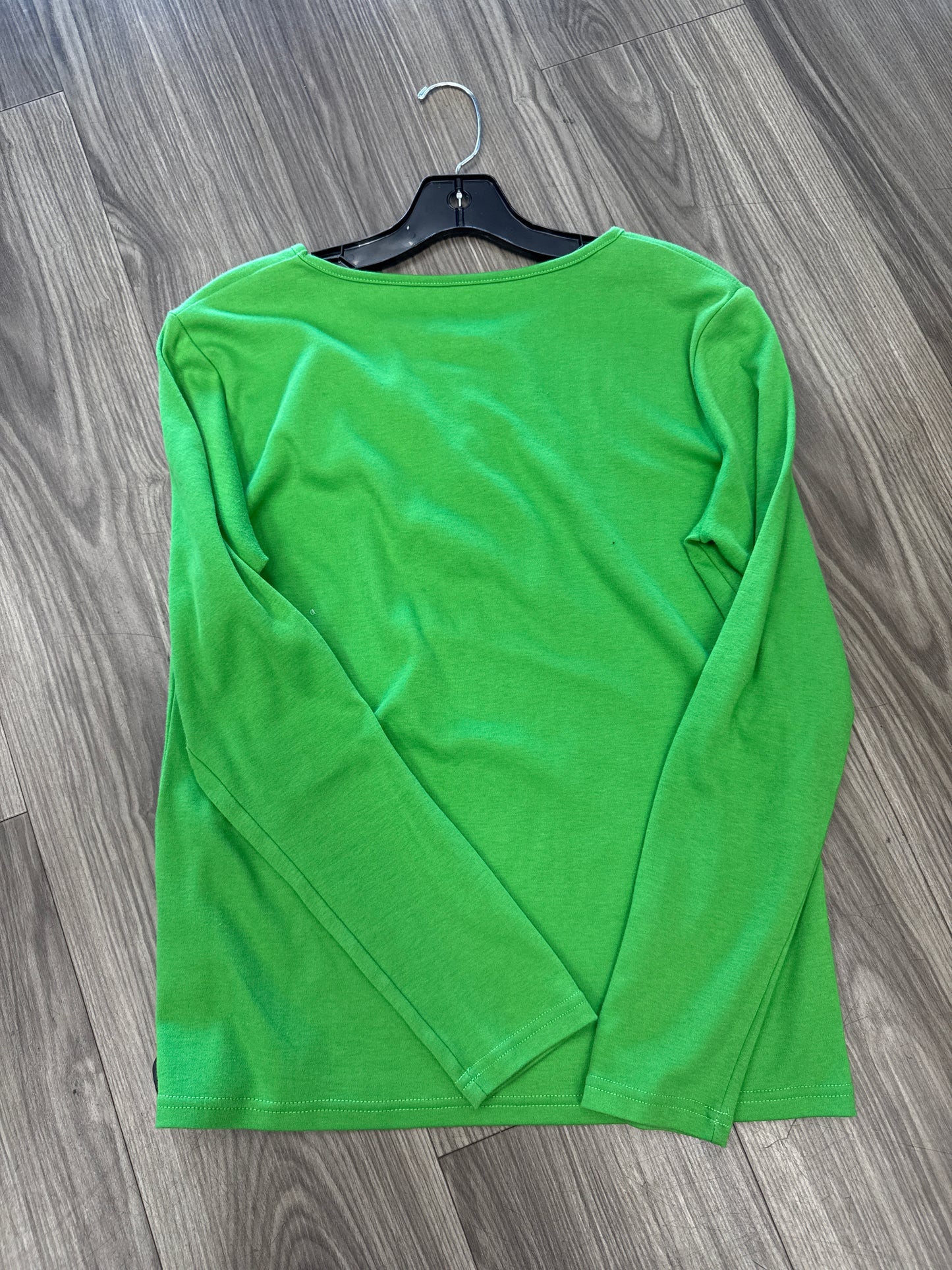 Top Long Sleeve By Clothes Mentor In Green, Size: M