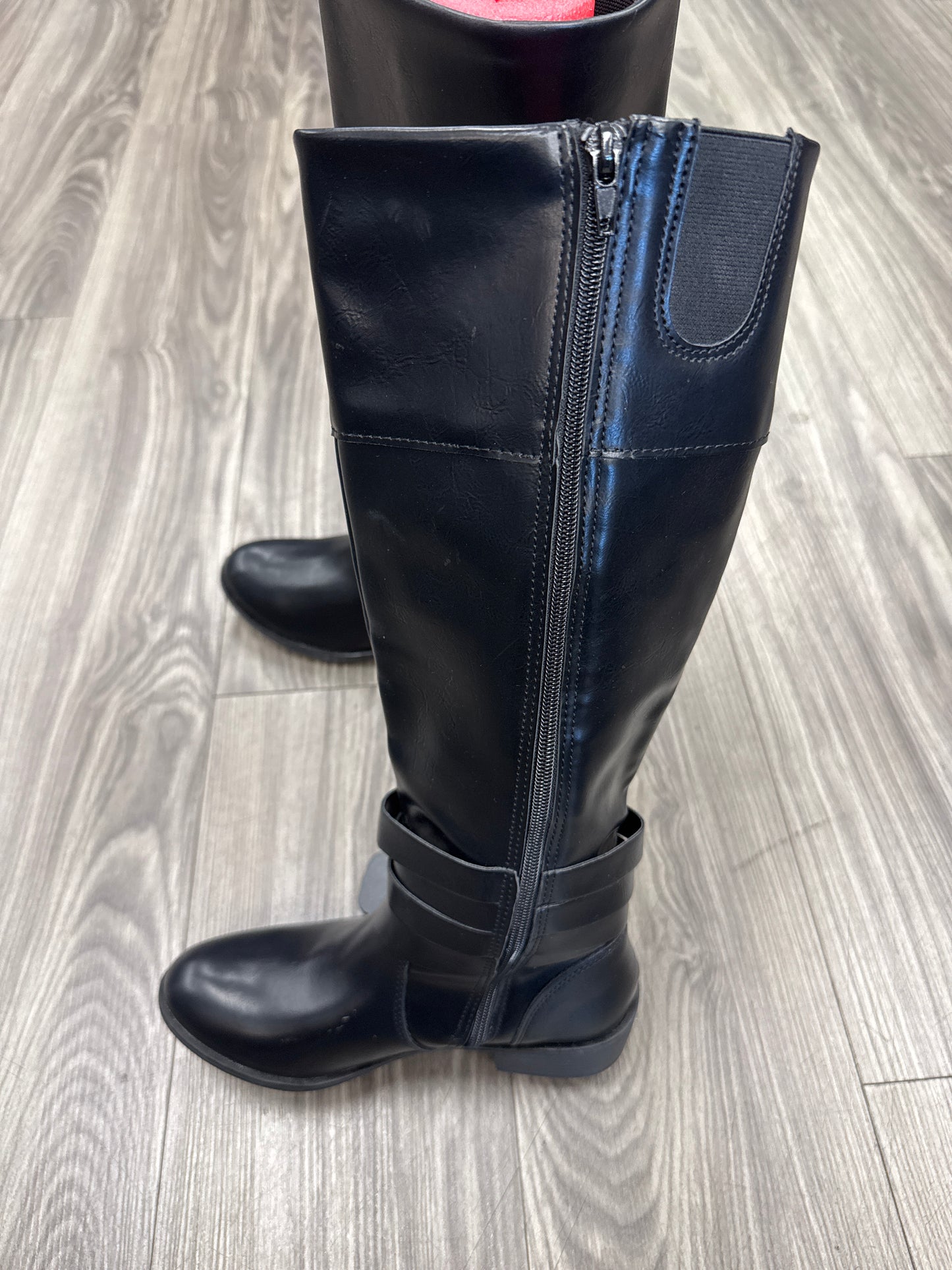 Boots Mid-calf Flats By St Johns Bay In Black, Size: 6