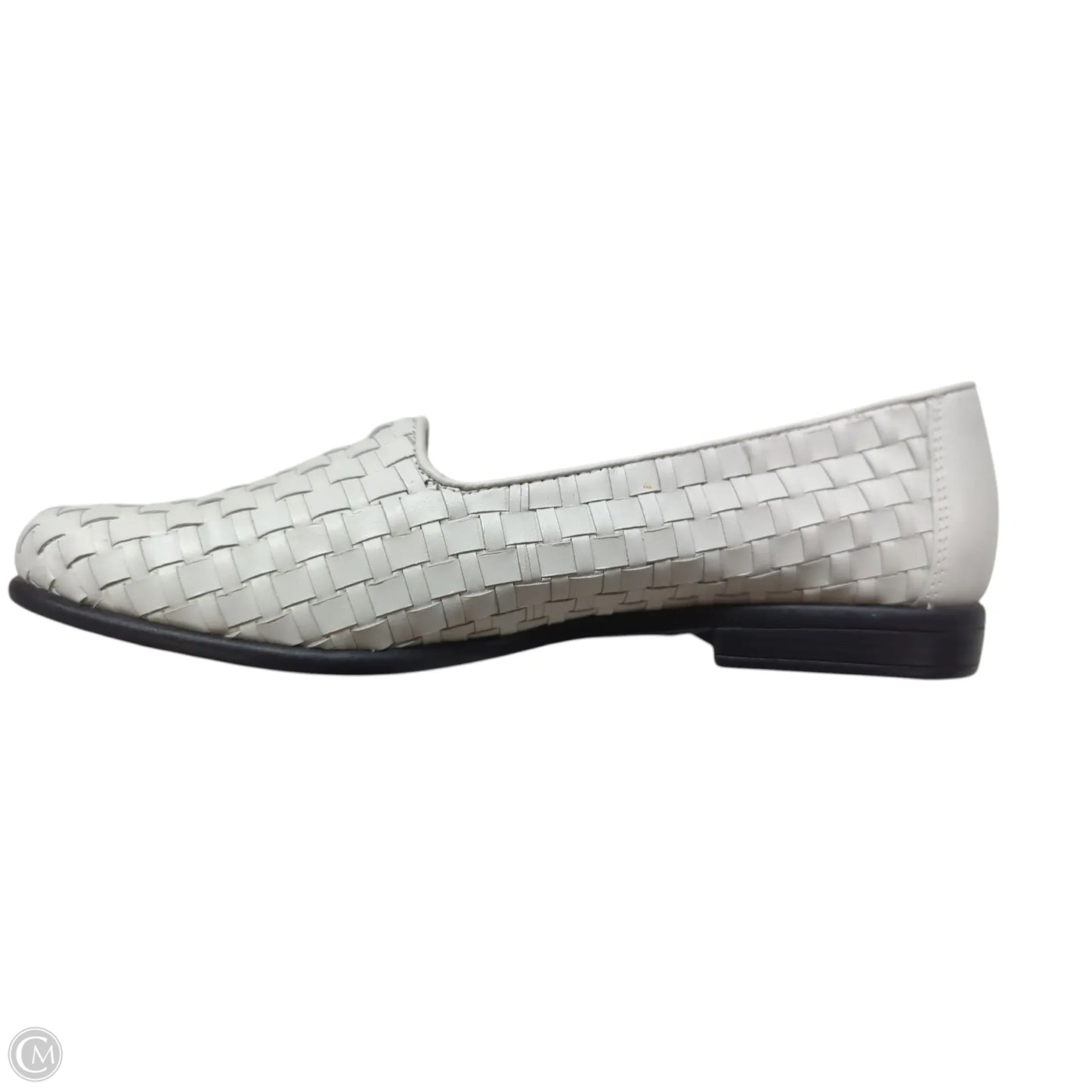 Shoes Flats By Clothes Mentor In White, Size: 6