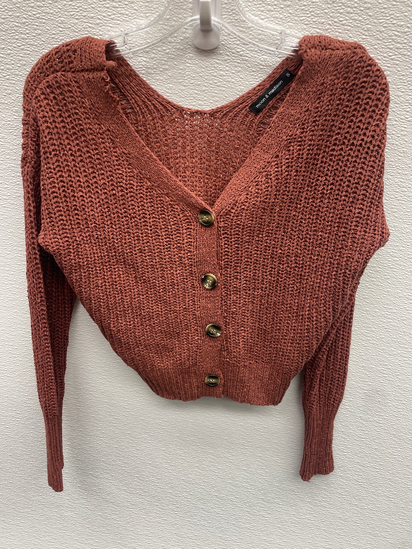 Sweater By Clothes Mentor Size: S