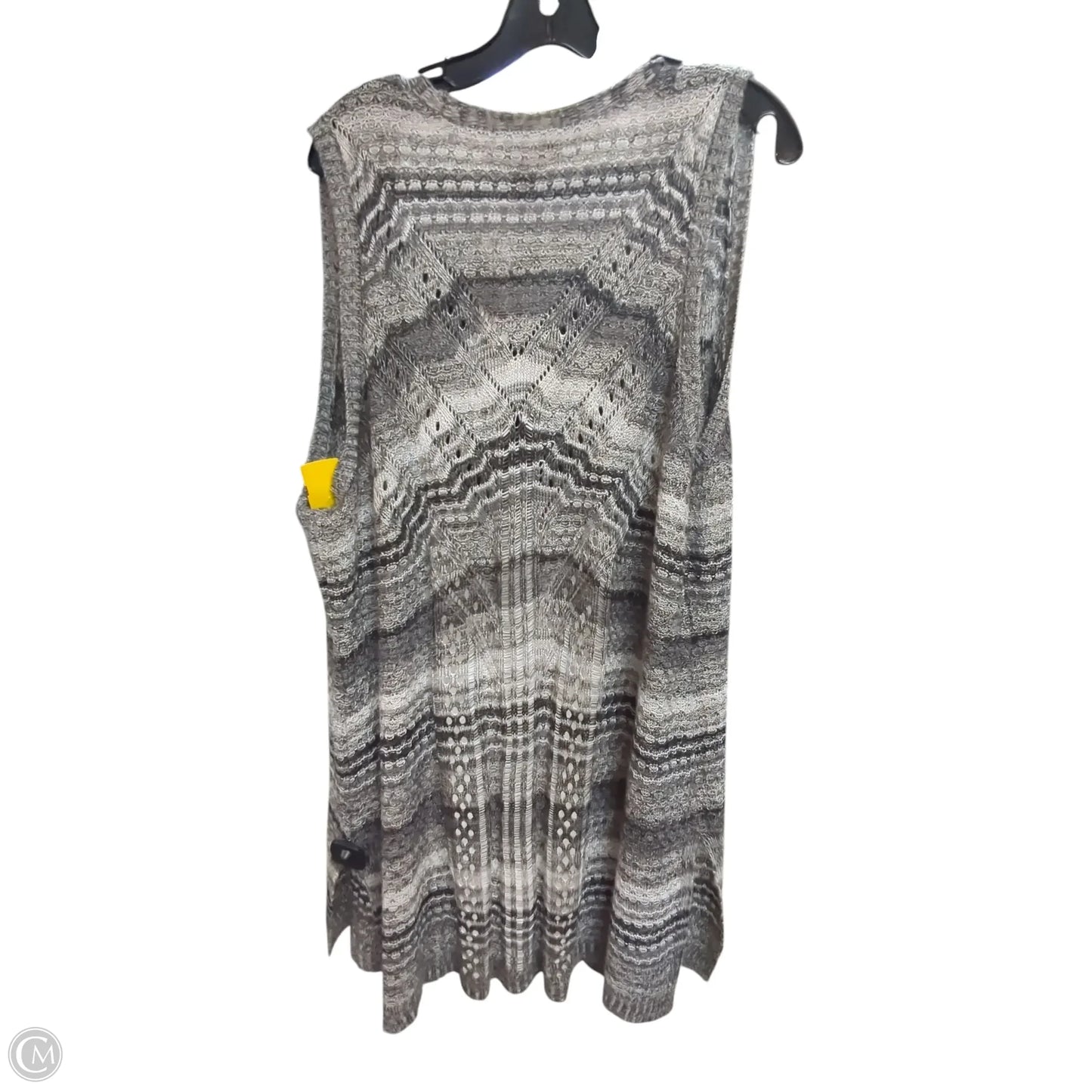 Cardigan By Clothes Mentor In Black & White, Size: 3x