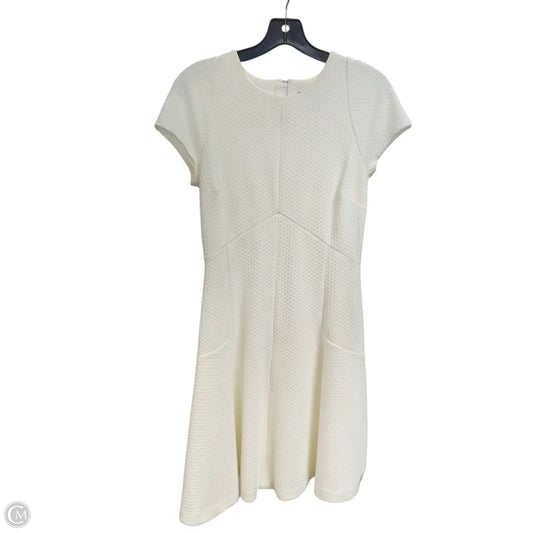 Dress Party Short By Banana Republic In White, Size: 4