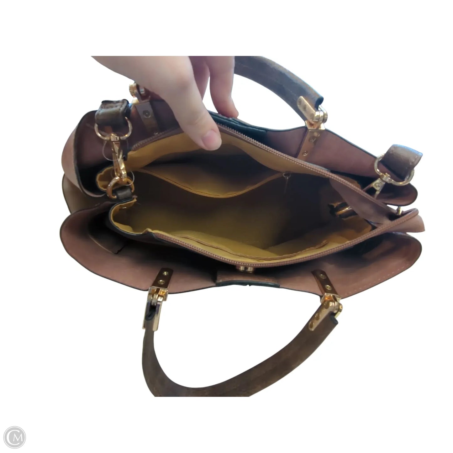 Handbag By Clothes Mentor, Size: Medium