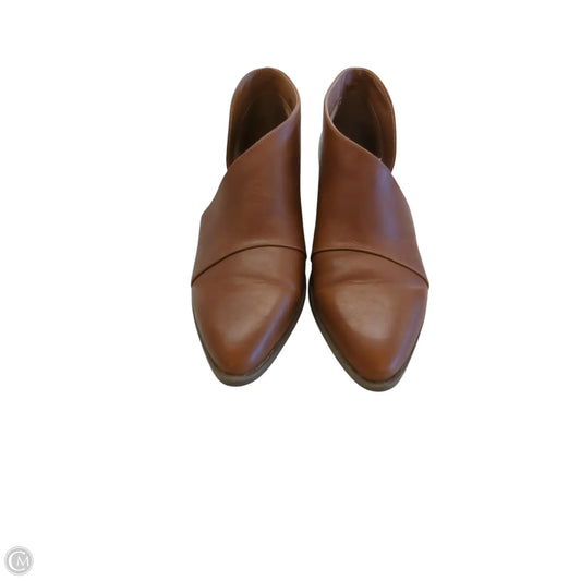 Shoes Flats By Universal Thread In Brown, Size: 8