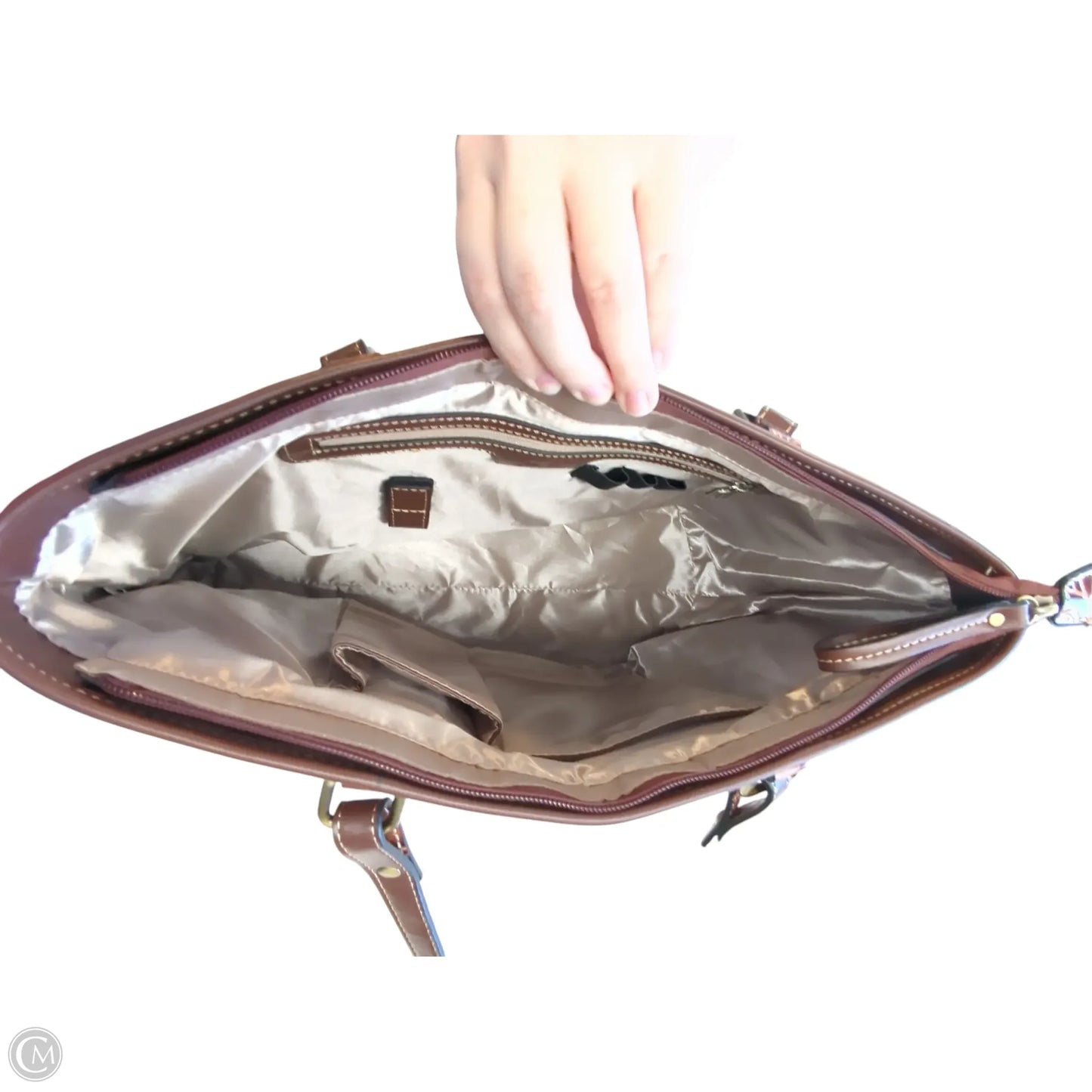 Handbag By Clothes Mentor, Size: Medium