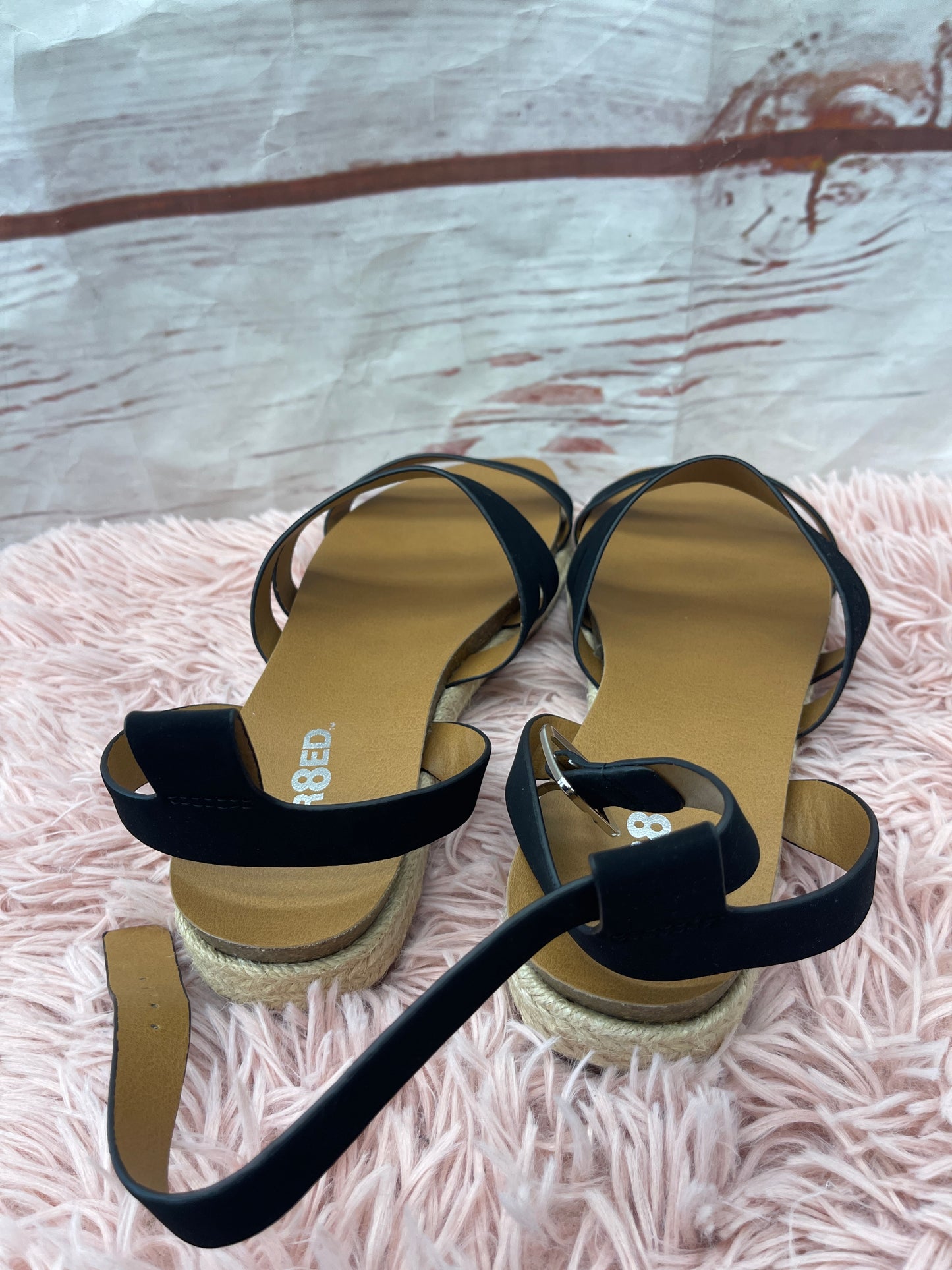 Sandals Flats By Clothes Mentor  Size: 9