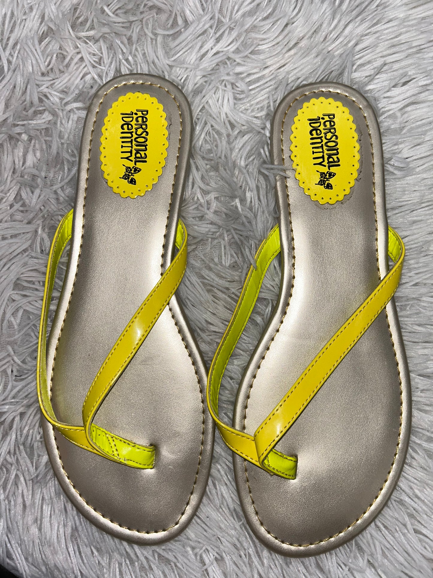 Yellow Sandals Flip Flops Clothes Mentor, Size 9