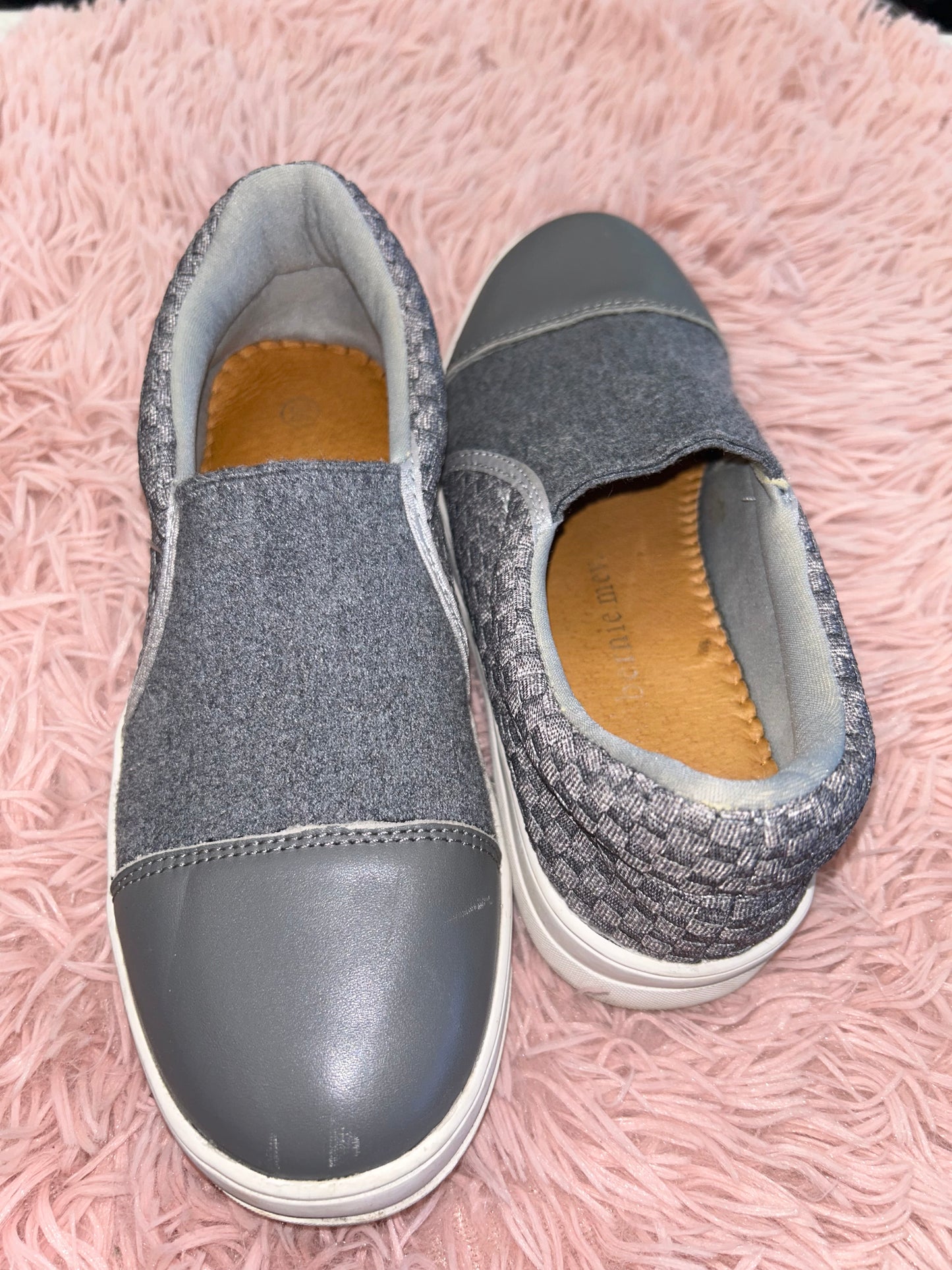 Shoes Flats Mule & Slide By Bernie Mev  Size: 6