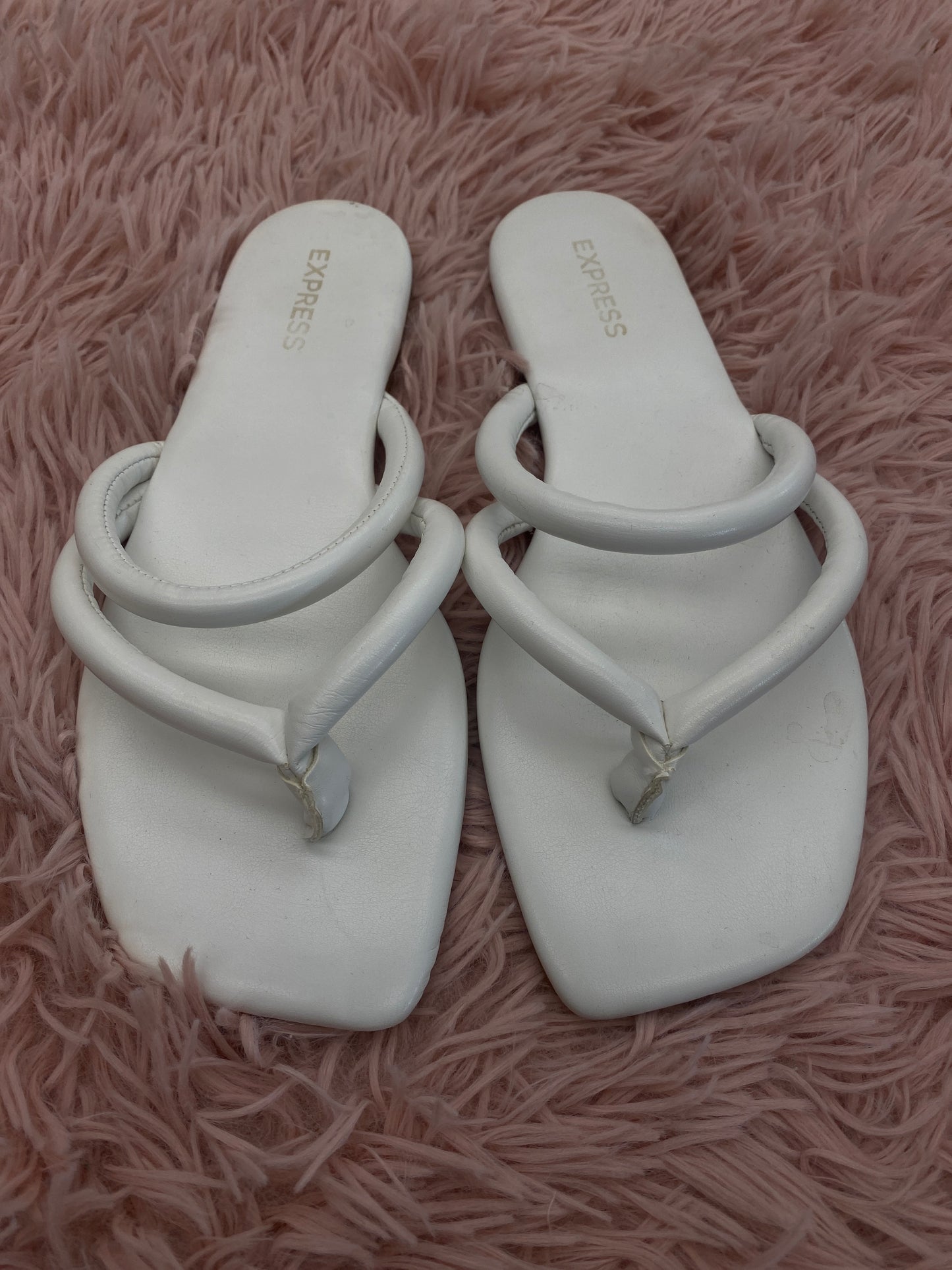 White Sandals Flip Flops Express, Size 6