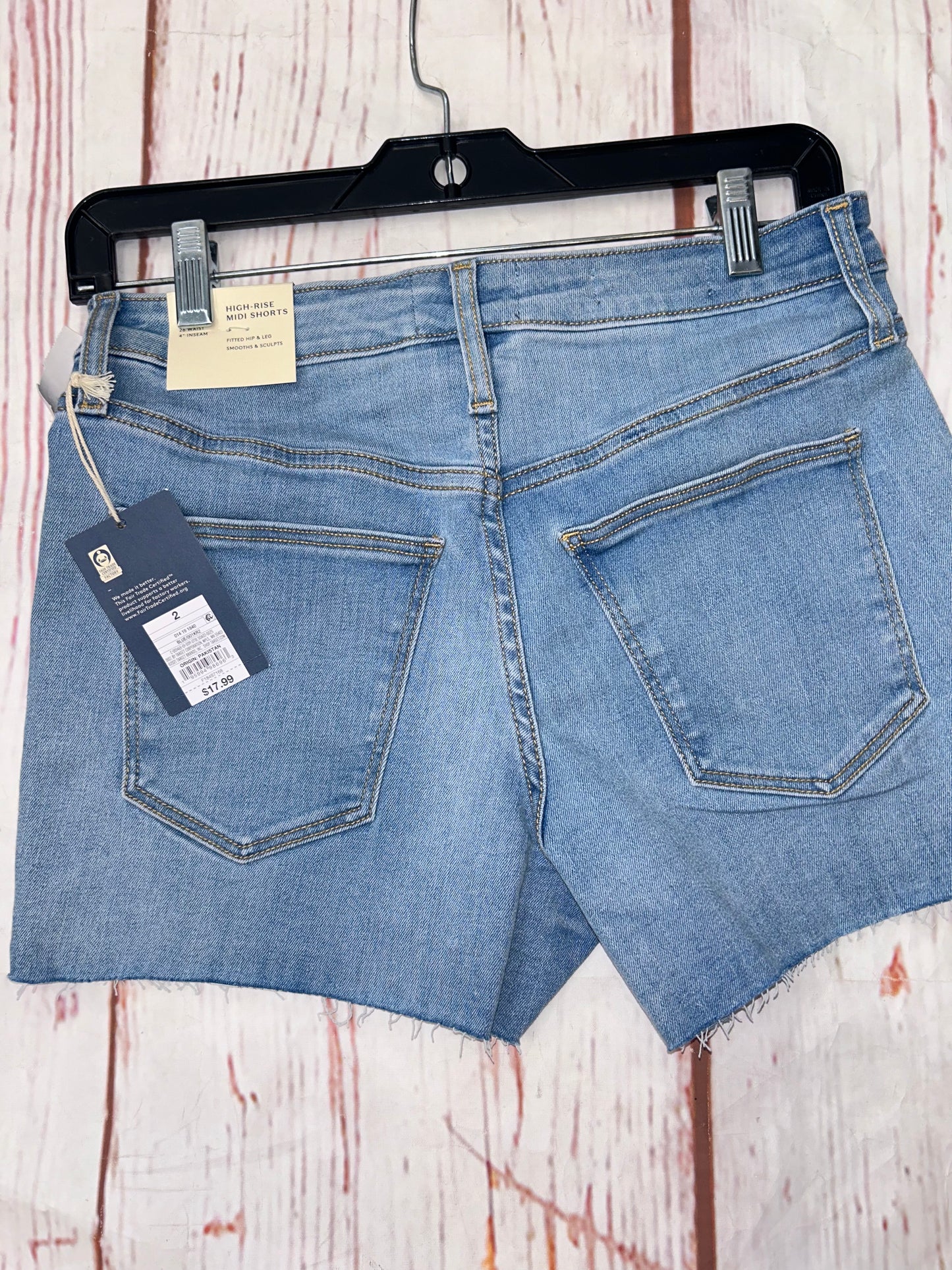 Denim Shorts Universal Thread, Size 2