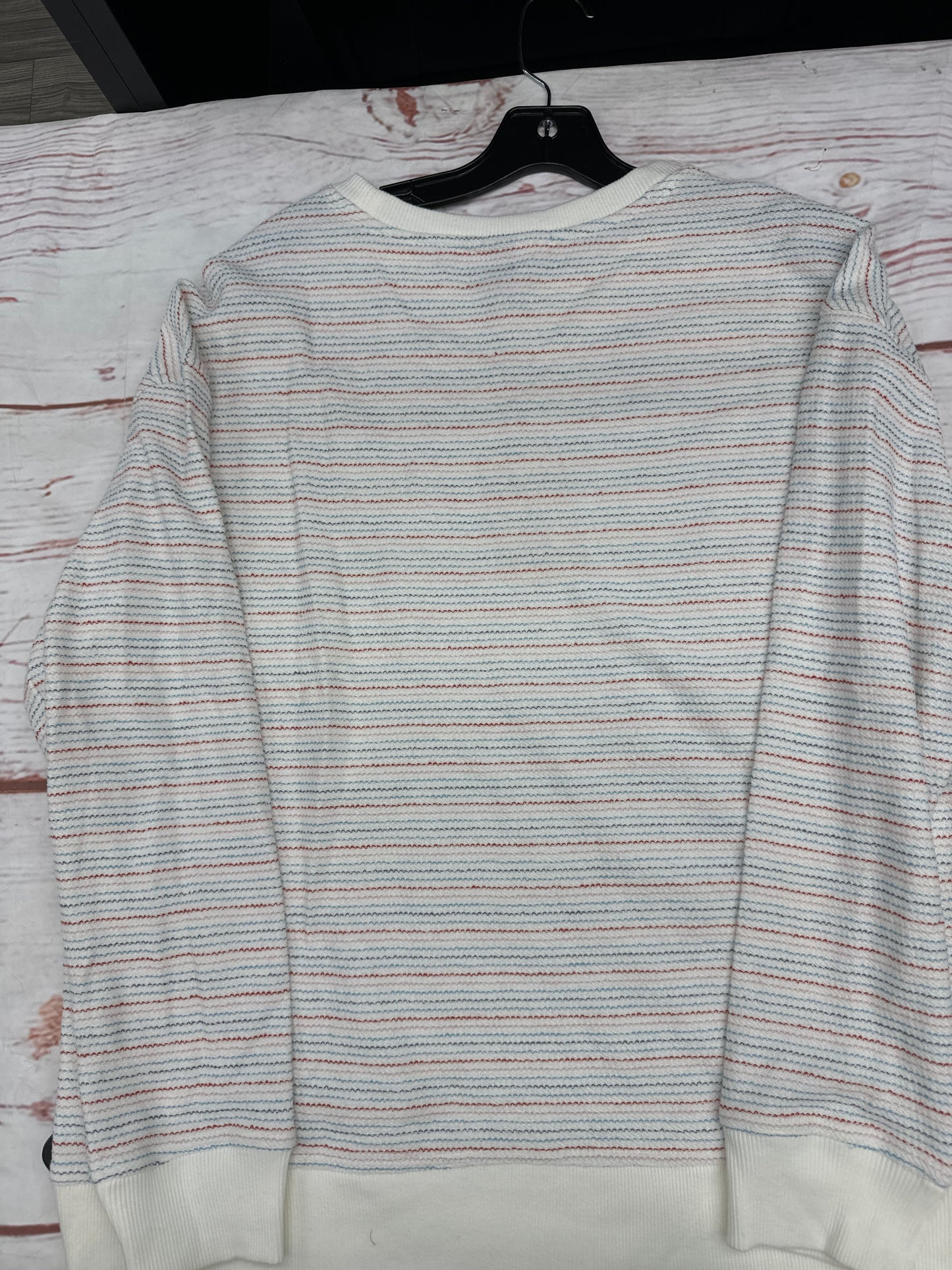 Top Long Sleeve By Universal Thread In Red White Blue, Size: L