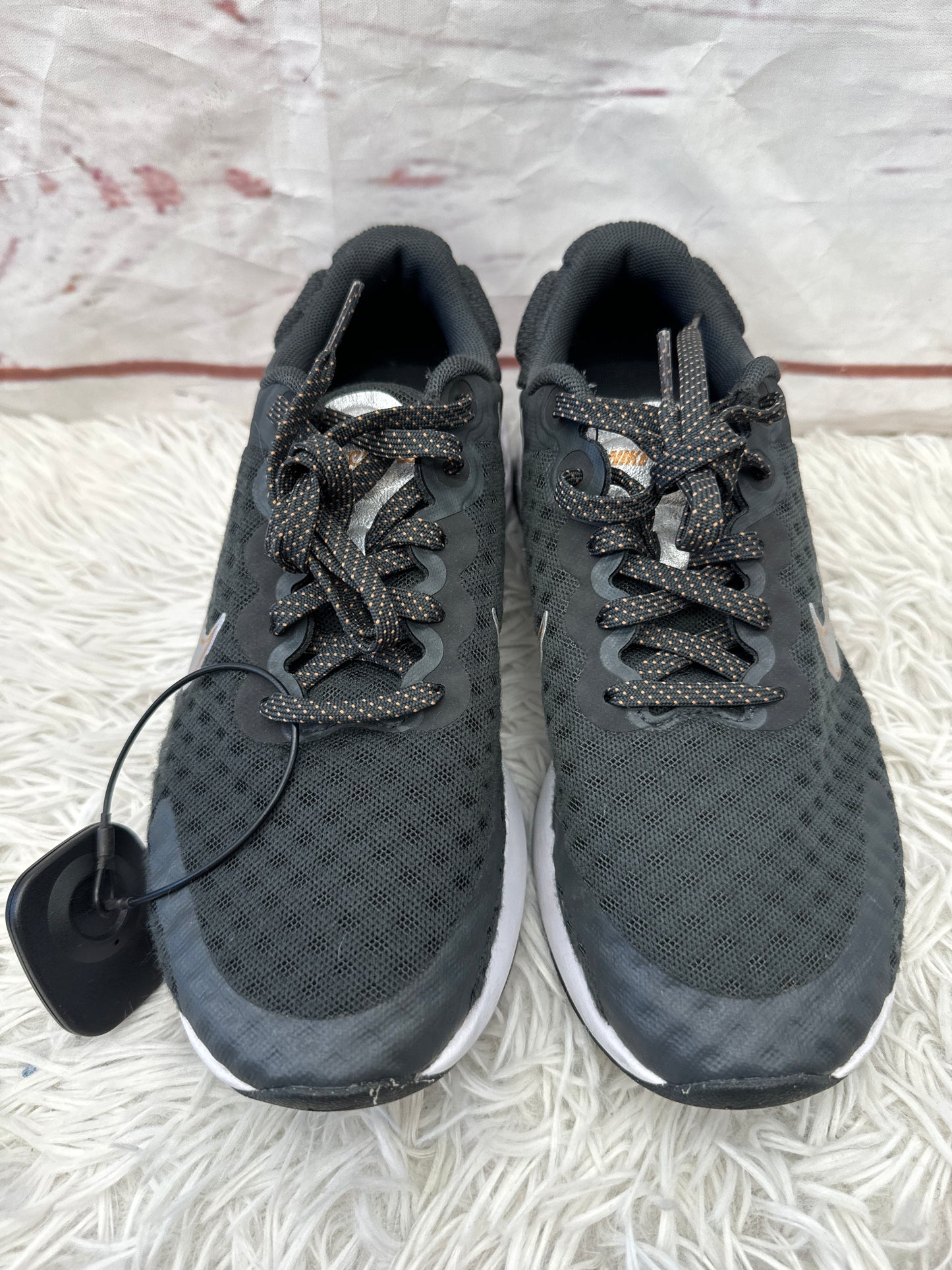 Shoes Athletic By Nike Apparel In Grey, Size: 6.5