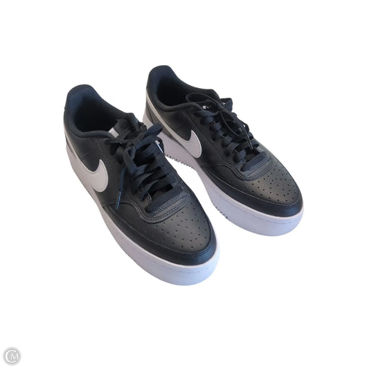 Shoes Sneakers By Nike In Black & White, Size: 10