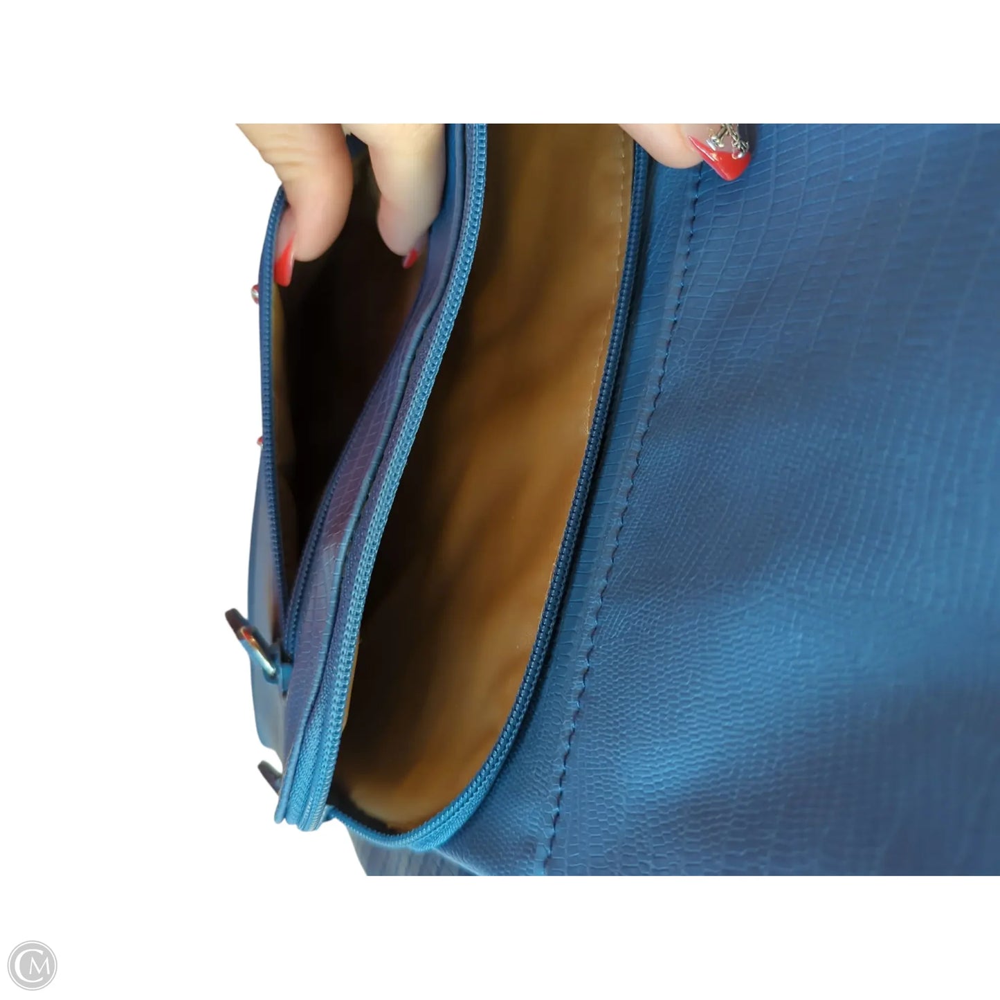 Crossbody By Clothes Mentor, Size: Large