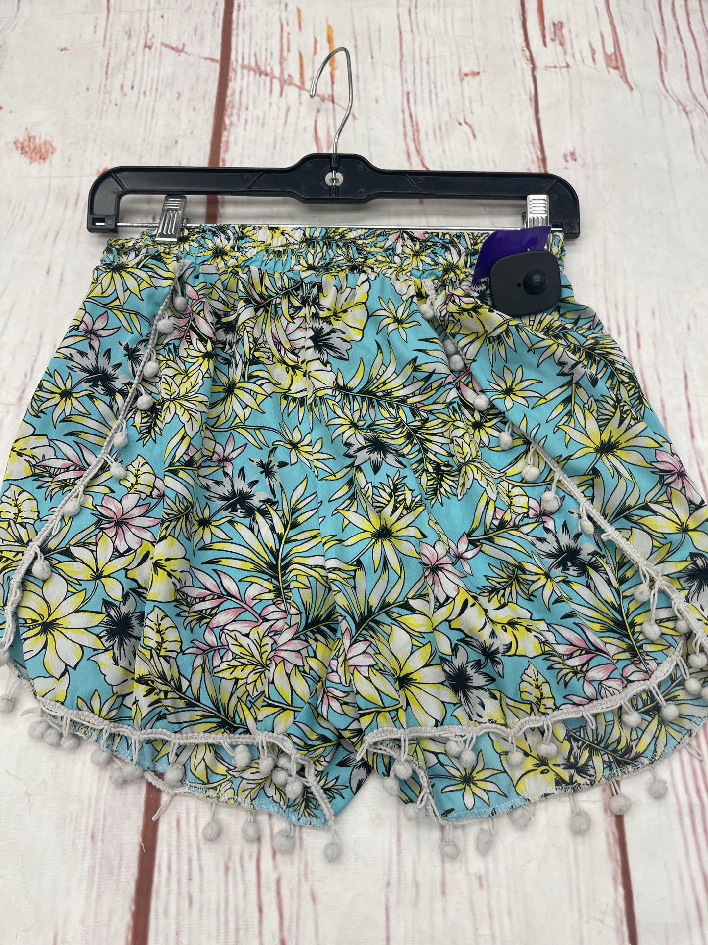 Tropical Shorts Clothes Mentor, Size S