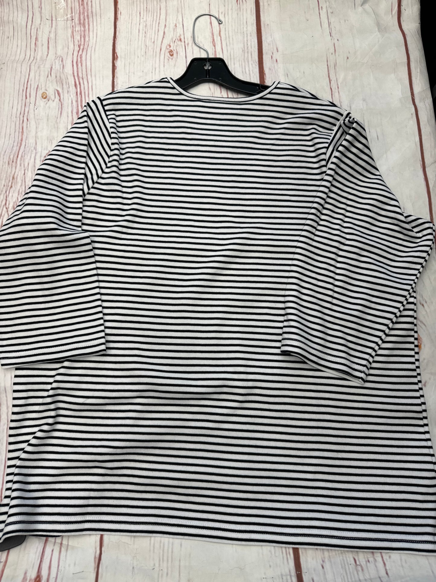 Top Long Sleeve By Quaker Factory In Striped Pattern, Size: Xl