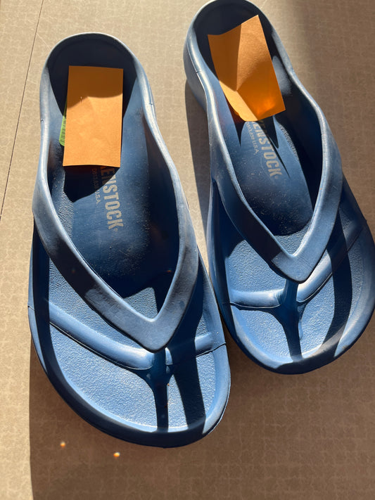 Sandals Flip Flops By Birkenstock  Size: 8