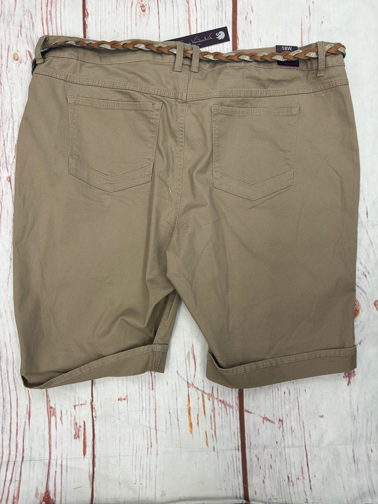 Shorts By Gloria Vanderbilt In Brown, Size: 18