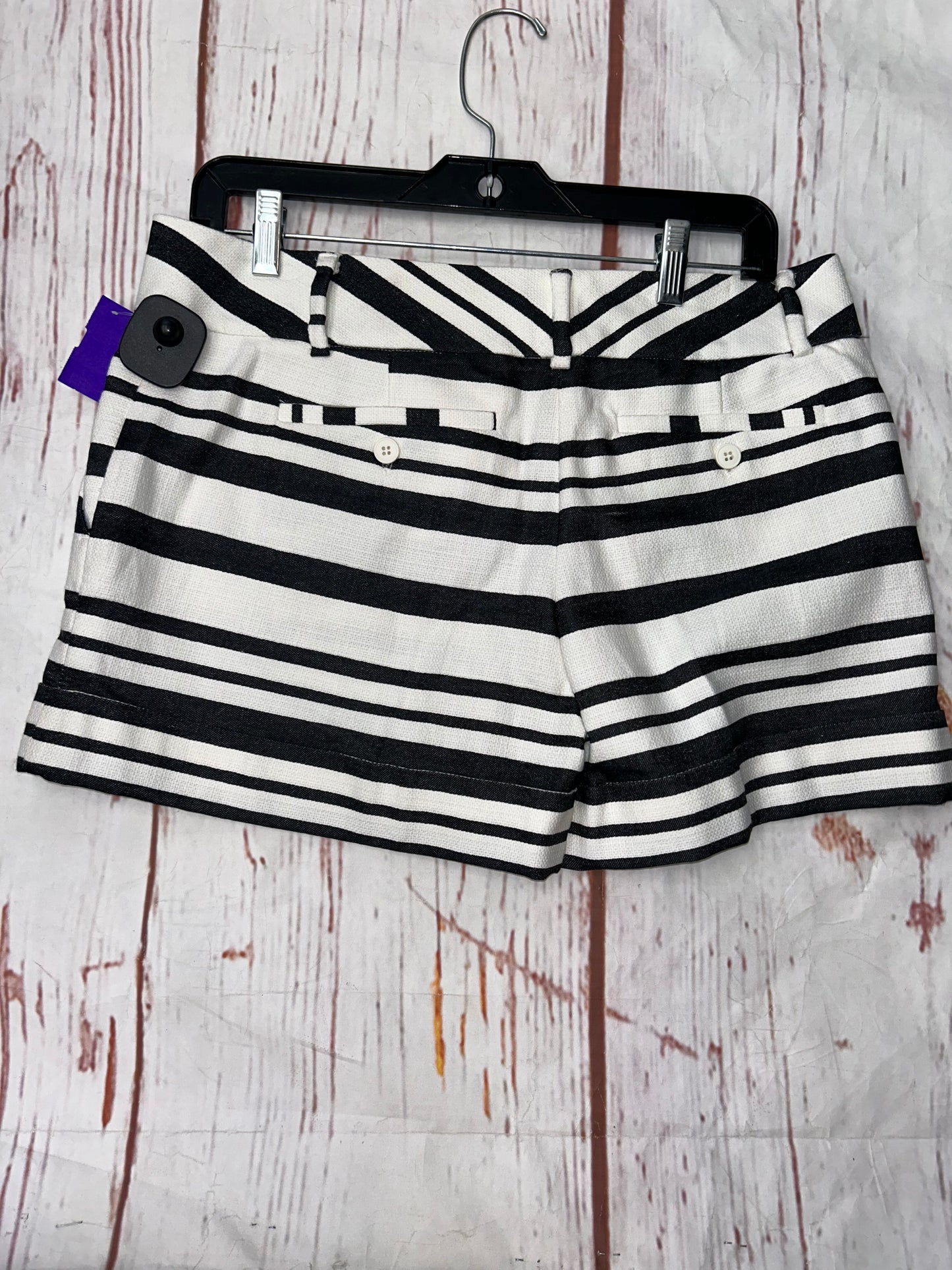 Striped Shorts Clothes Mentor, Size 6