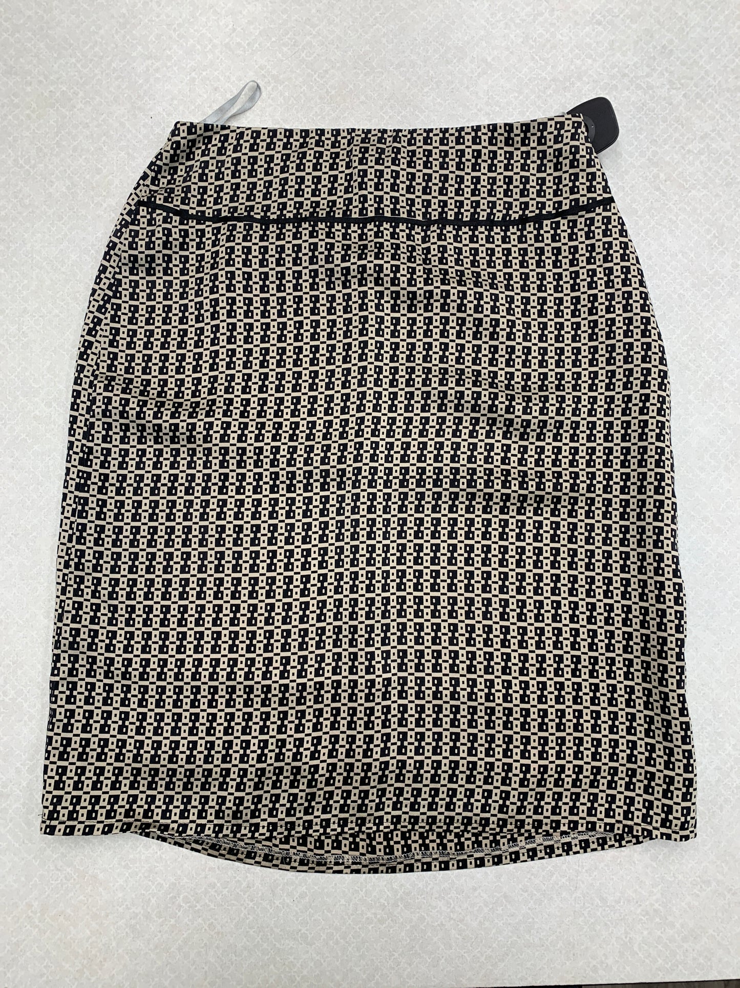 Skirt Midi By Banana Republic In Taupe, Size: 4