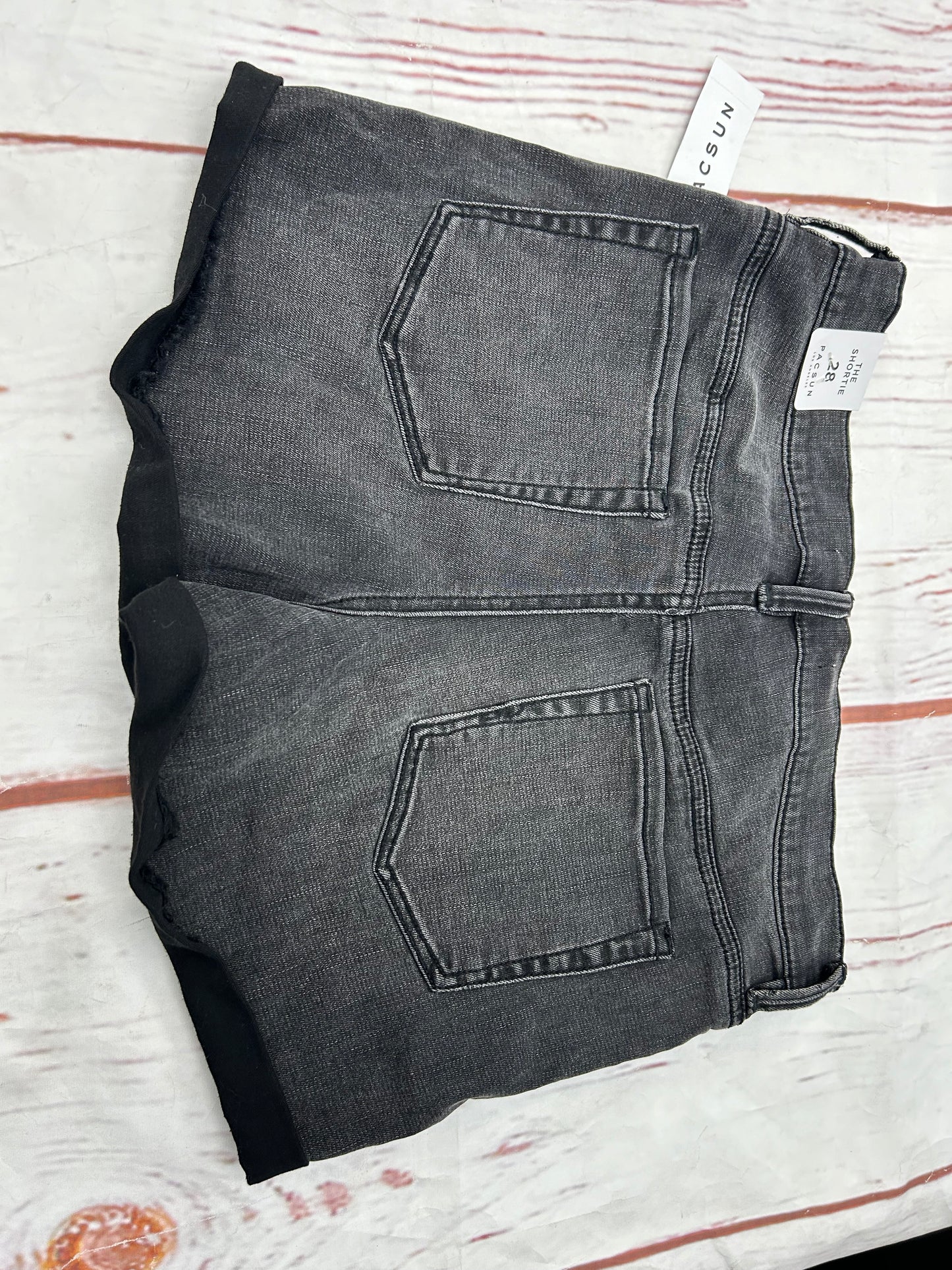 Shorts By Clothes Mentor In Black Denim, Size: 6