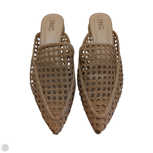 Shoes Flats By Inc In Beige, Size: 11