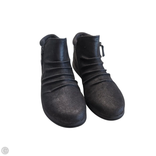 Boots Ankle Flats By Clarks In Black, Size: 8