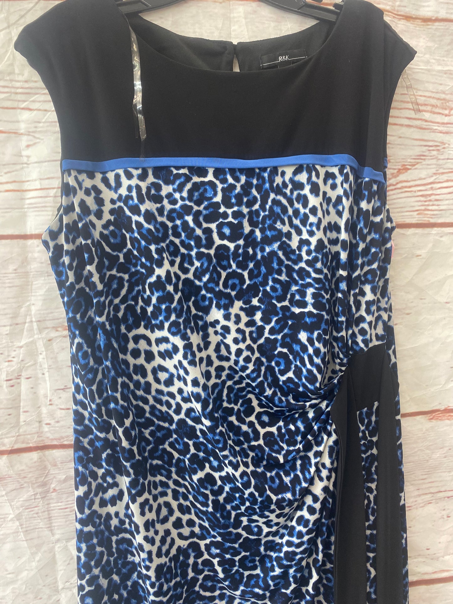Dress Party Short By R And K  Size: Xl