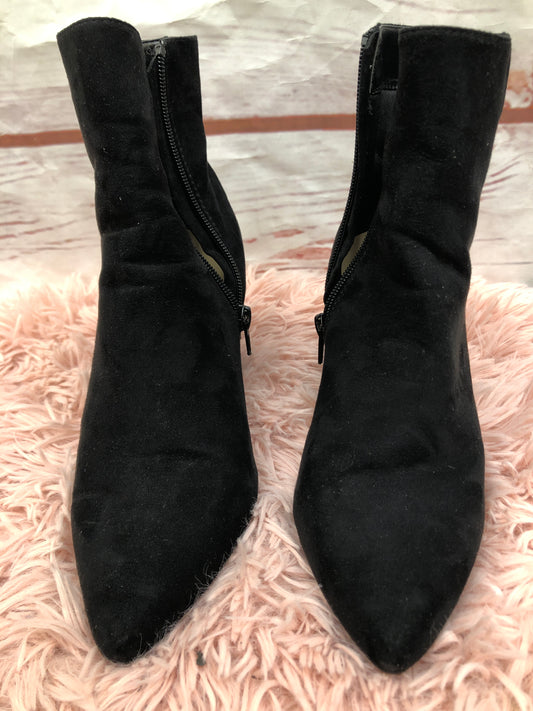 Boots Ankle Heels By Just Fab  Size: 6.5