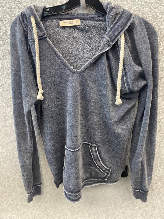 Sweatshirt Hoodie By Ocean Drive  Size: M