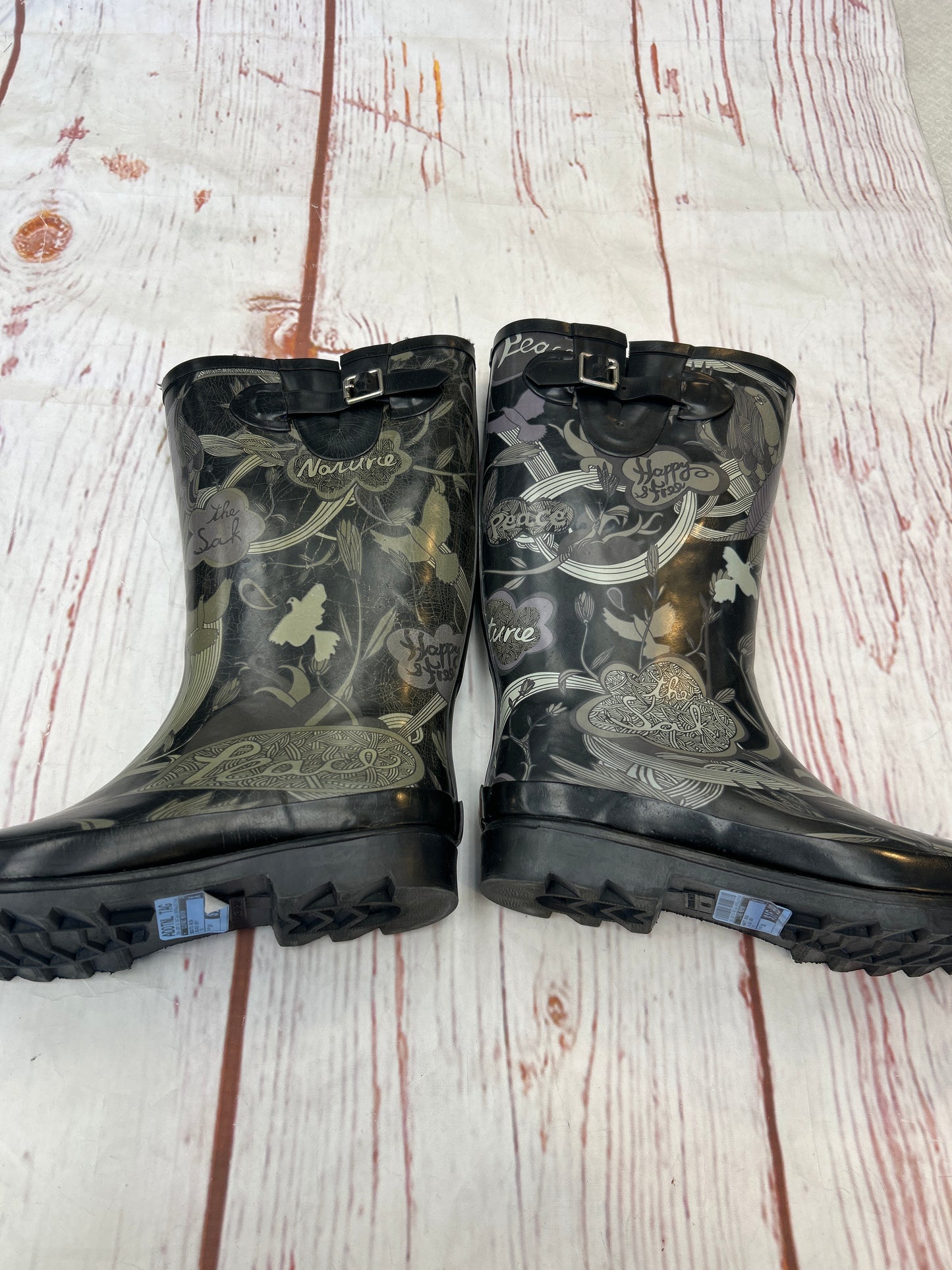 Boots Rain By Clothes Mentor  Size: 10