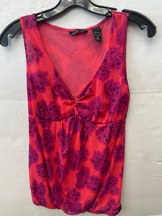 Top Sleeveless By New York And Co  Size: Xs