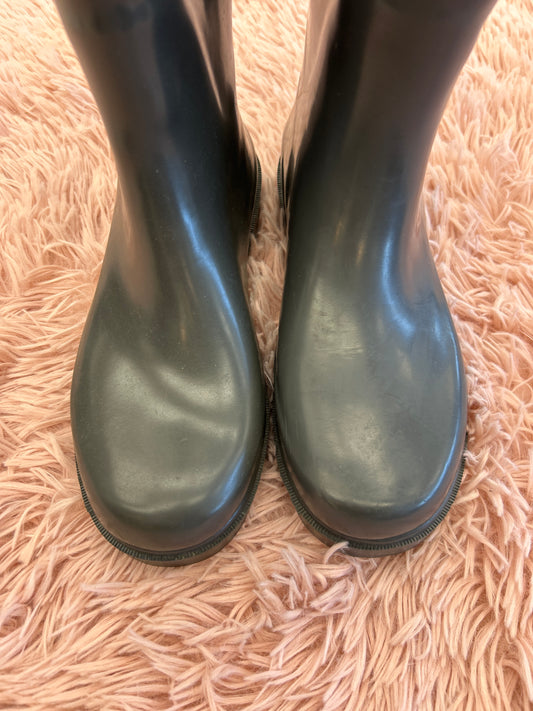 Boots Rain By Clothes Mentor  Size: 6