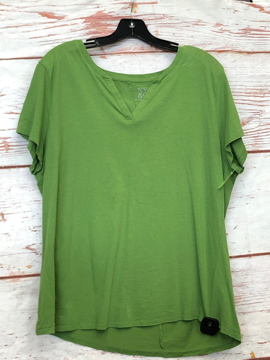Top Short Sleeve Basic By New York And Co  Size: Xxl